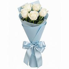 Букет 5 Белых роз Проуд в Марусино
