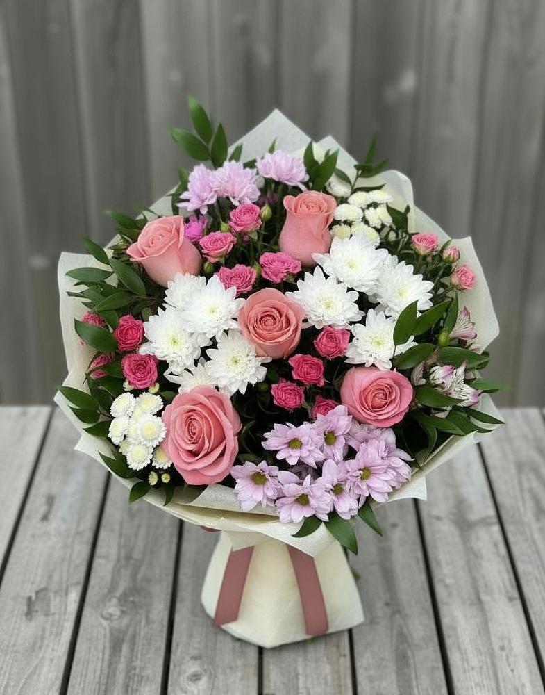 Букет цветов из: Альстромерии, Гвоздики, Розы и Хризантемы в Марусино