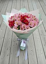 Букет цветов из:  Альстромерии #REPLACE_PRED# Марусино