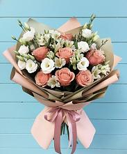 Букет цветов из:  Розы, Альстромерии и Лизиантусы в Марусино