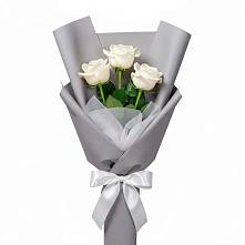 Букет 3 белые розы в Марусино