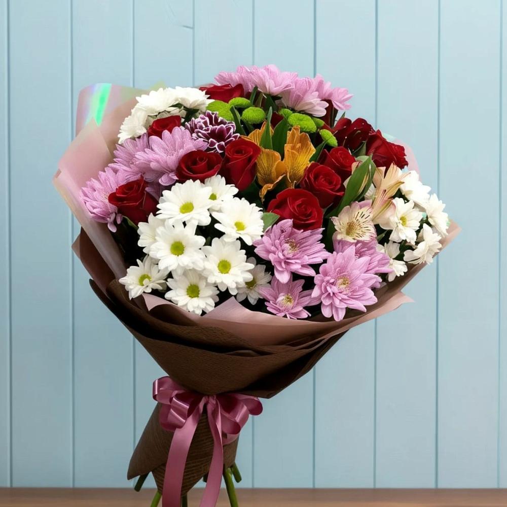 Букет цветов из: Розы, Хризантемы и Альстромерии в Марусино