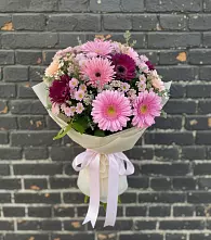 Букет цветов из:  Герберы и Хризантемы в Марусино